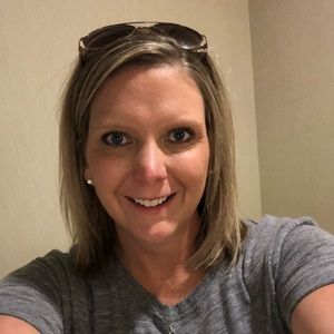 Meet your Posher, Andie